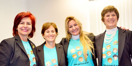 Três das ex-presidentes do grupo Voluntários da Saúde de Franca: Maria Paula do Val Rocha (fundadora), Dorotéia de Souza Russo, Cristina Martins Barbosa Andrade e a atual presidente Ângela Maria Barcelos Coelho Braga
